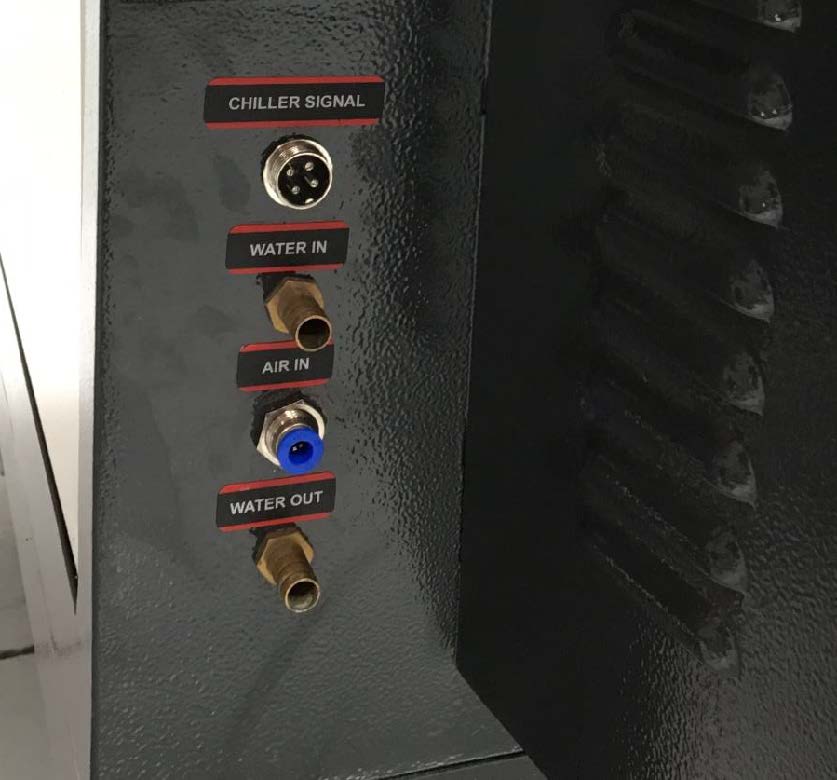 Chiller signal port on the back of the machine